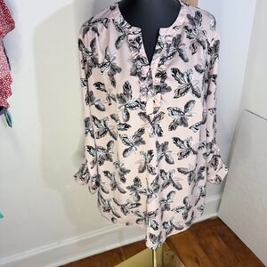 Lane Bryant Pink‎ Blush Leaf Print Ruffle Neck Button Down Blouse Size 14